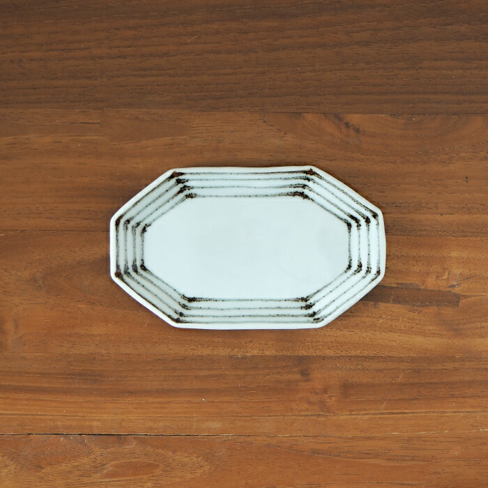 日下華子　色絵　鉄線　八角プレート小