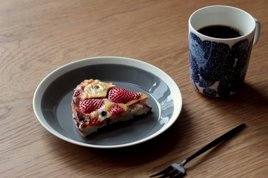 yumiko　iihoshi　porcelain　×　木村硝子店　dishes　180　plate　fog gray　/　ディシィーズ　フォググレー