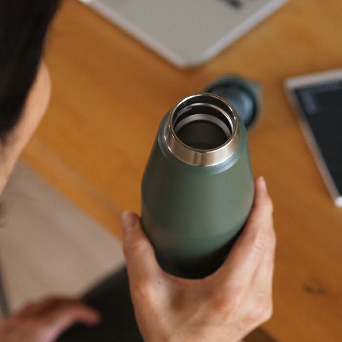 キントー　トレイルタンブラー　580ml　アッシュグリーン　/　KINTO