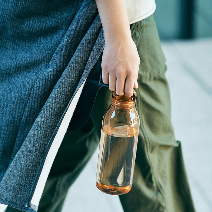 キントー　ウォーターボトル　500ml　アンバー　/　KINTO
