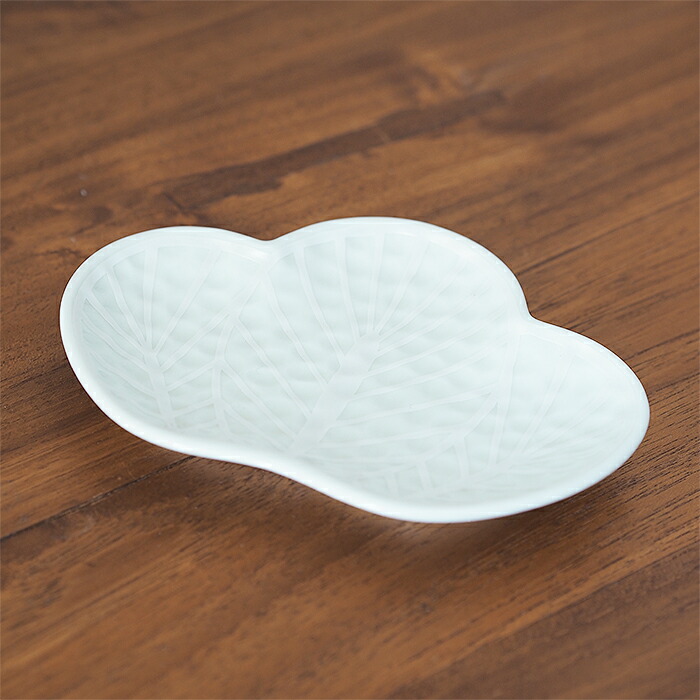 幸楽窯　錦　銀　松葉形　銘々皿