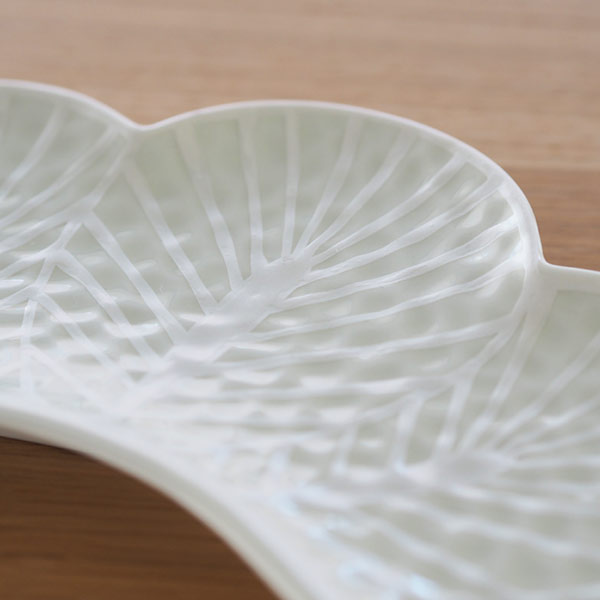 幸楽窯　錦　銀　松葉形　前菜皿