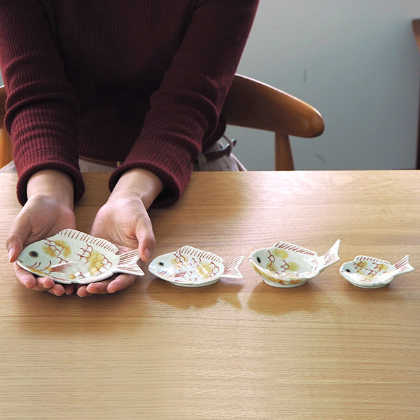 幸楽窯　錦　金叩　鯛形　箸置　□