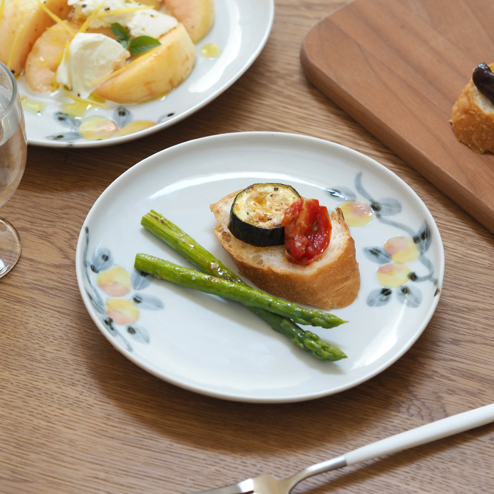 【生産終了アイテム】堀畑蘭　色絵桃の木　6寸皿