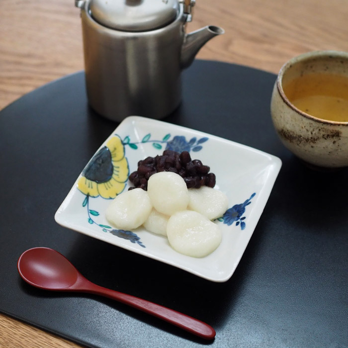 九谷青窯　高原真由美　色絵舞い花　四方皿