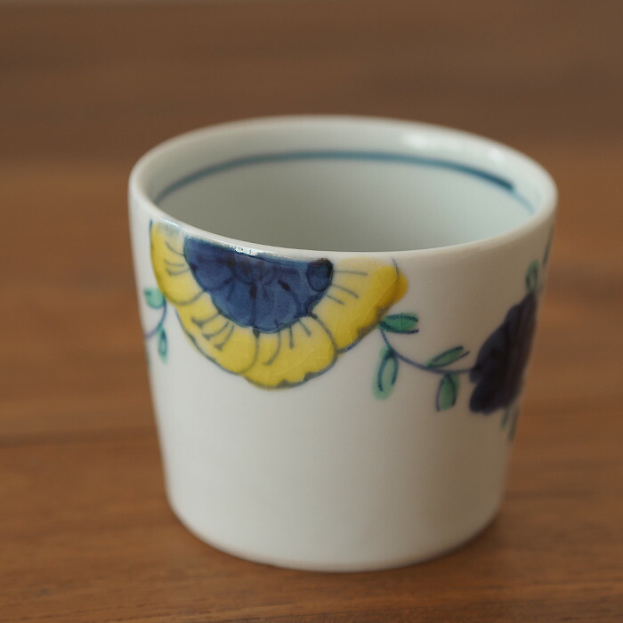 九谷青窯　高原真由美　色絵舞い花　蕎麦猪口