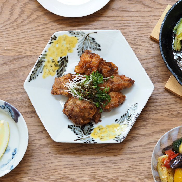 九谷青窯　横井佳乃　色絵ミモザ　六角深皿