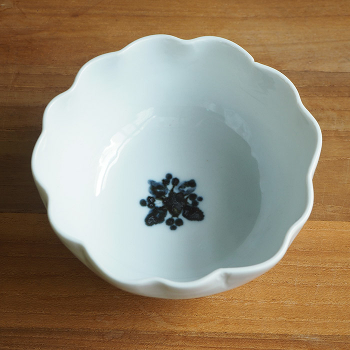 九谷青窯　横井佳乃　月見草　輪花小鉢