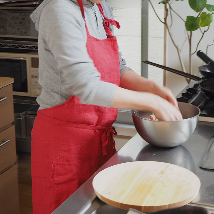 リーノ・エ・リーナ　フルエプロン　マノン　ルージュガランス　/　Lino　e　Lina　Manon