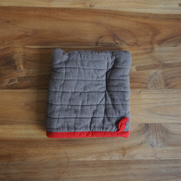 リーノ・エ・リーナ　スクエアミトン　マノン　ポワブル　/　Lino　e　Lina　Manon