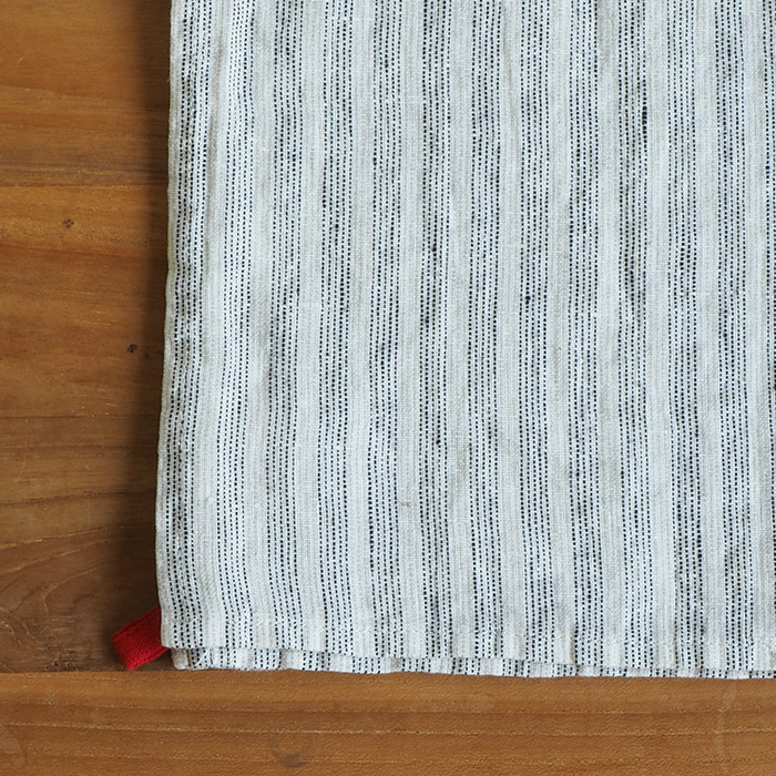 リーノ・エ・リーナ　キッチンクロス　マノン　ブランデール・レッド