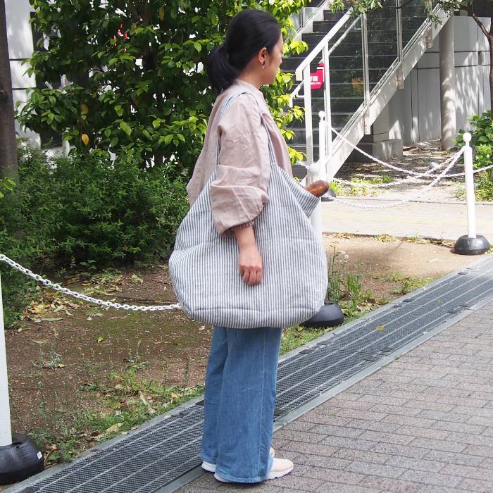 【取扱終了0404】【プロキッチン別注】リネンテイルズ　リネンバッグ　ブラックストライプ　内ポケット付　/　LINEN　TALES　※