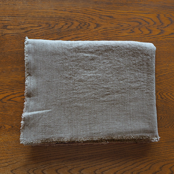 リネンテイルズ　フリンジ　テーブルクロス　ナチュラル　140×200　/　LINEN　TALES