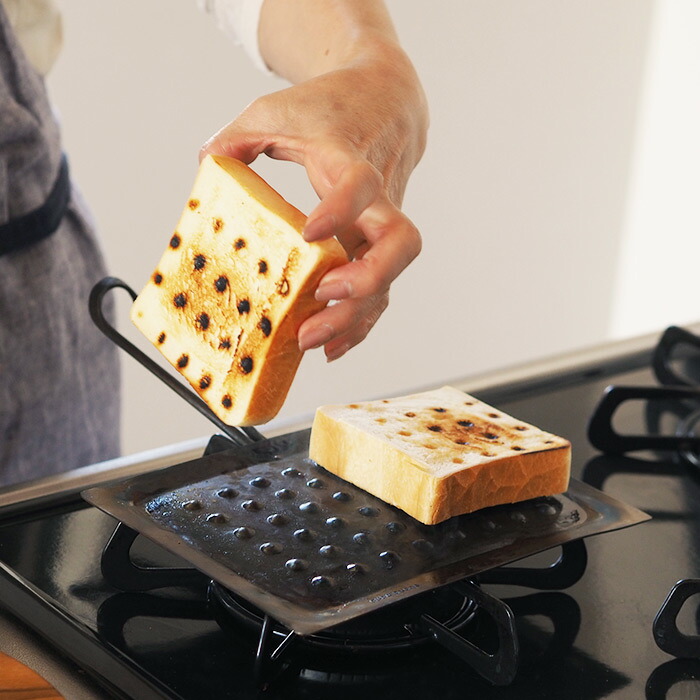 鉄のトーストパン　Ｌ　/　メタルアートファクトリー