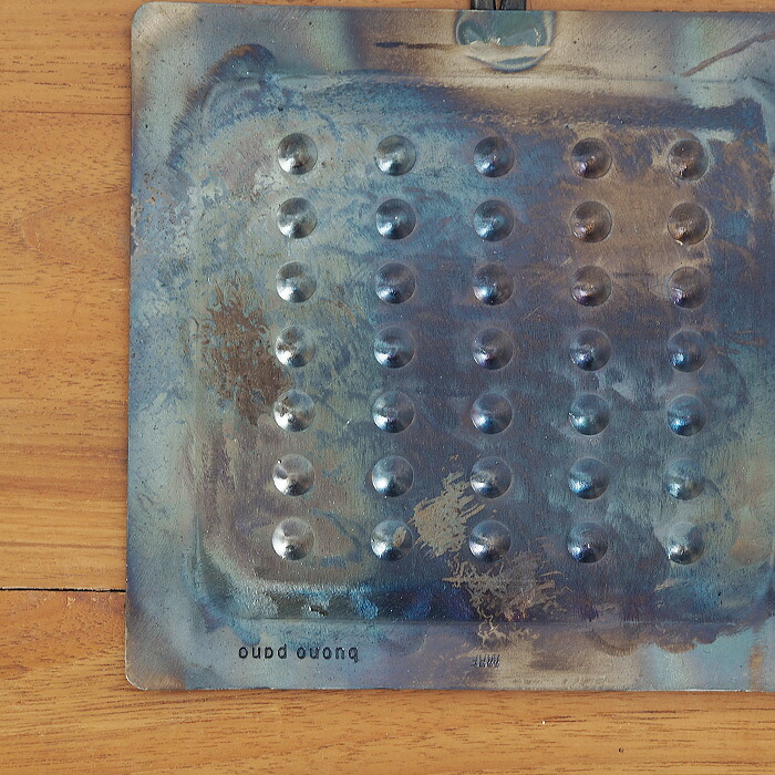 鉄のトーストパン　Ｍ　/　メタルアートファクトリー