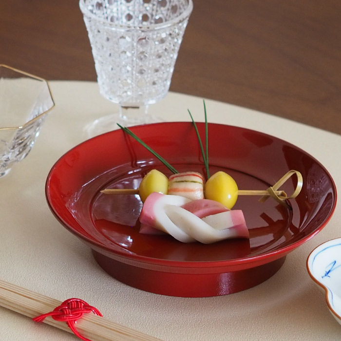 椿皿　4.5寸　赤