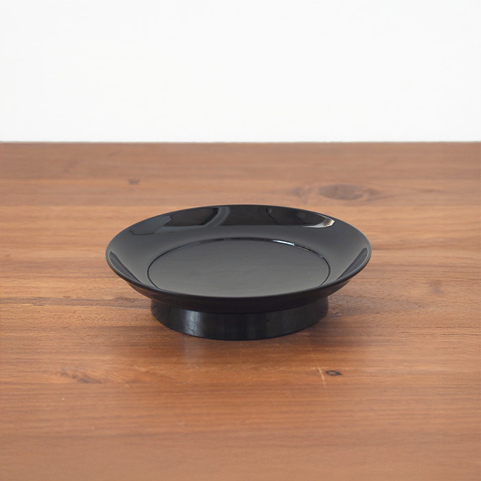 椿皿　4.5寸　黒