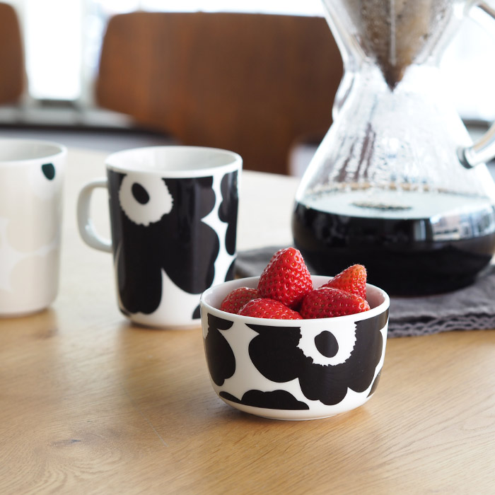 マリメッコ　ボウル　250ml　ウニッコ　ブラック×ホワイト　/　marimekko　Unikko