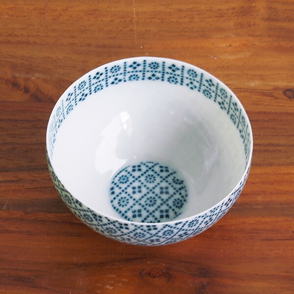 丸直製陶所　染付陶碗　花格子　青