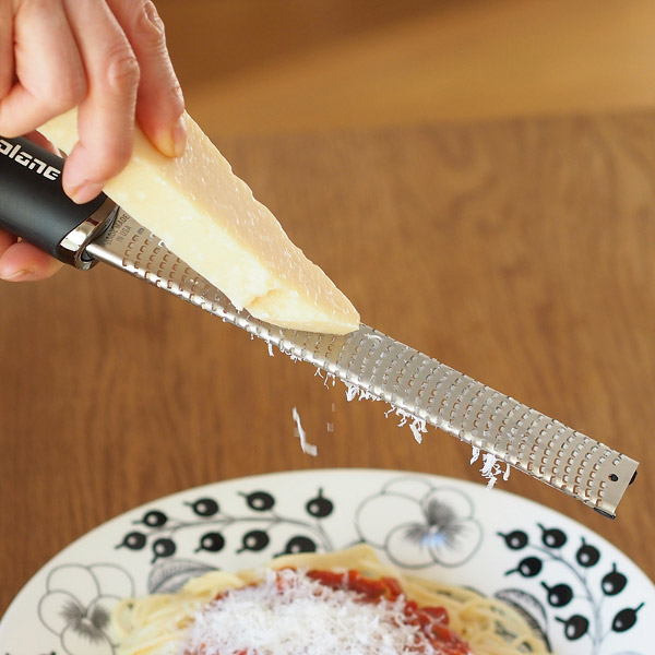 マイクロプレイン　プレミアムシリーズ　ゼスターグレーター　ブラック　/　Microplane