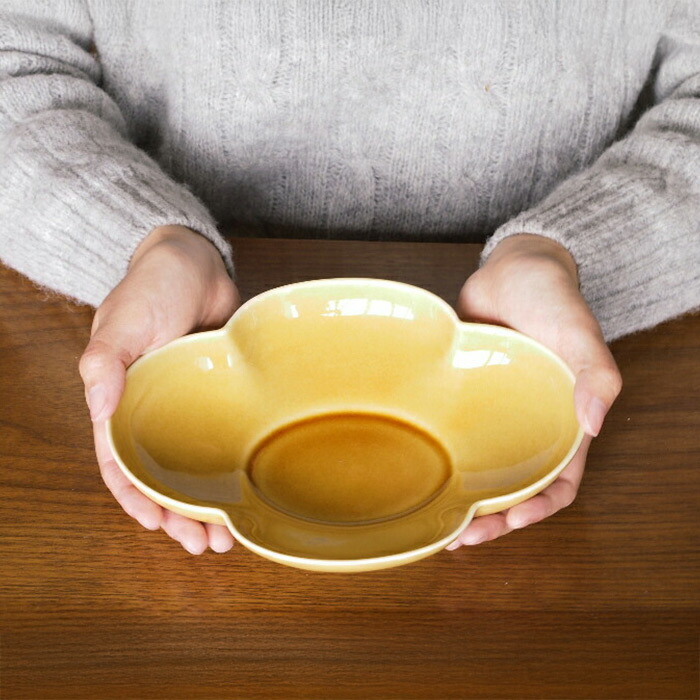 瑞々　木瓜長鉢7寸　うす飴