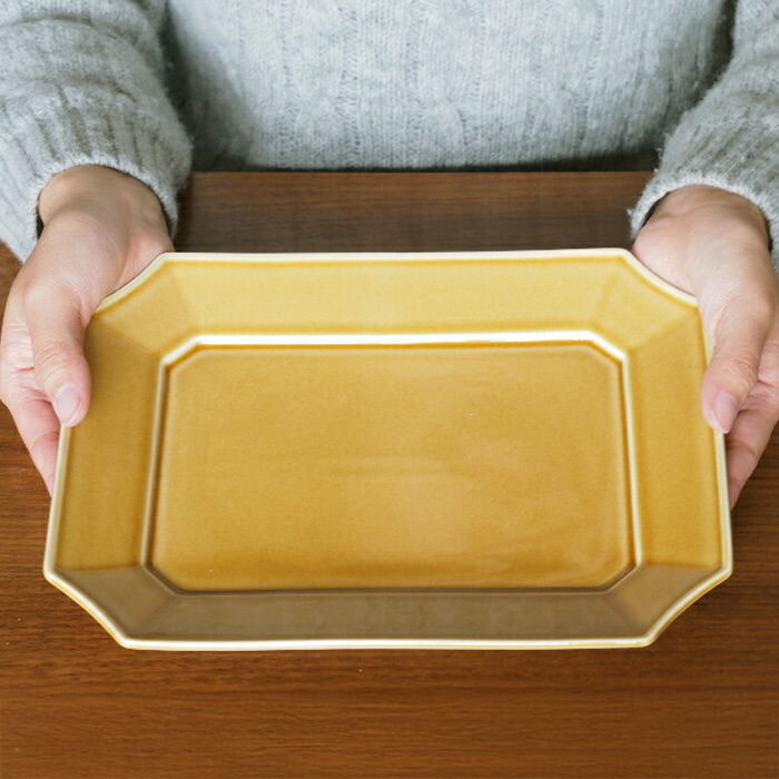 瑞々　すみきり角皿　うす飴