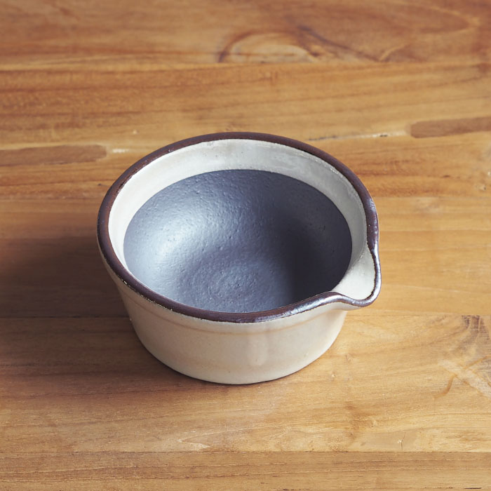 かもしか道具店　スパイスすりバチ　白