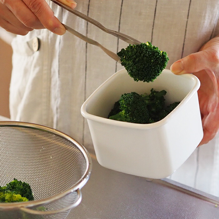 野田琺瑯　ホワイトシリーズ　スクウェア　M