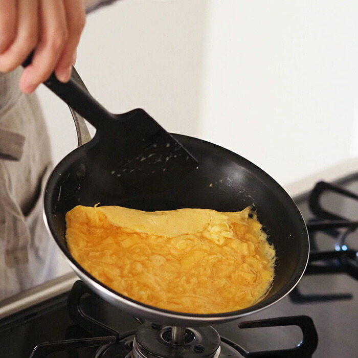 中尾アルミ製作所　シルクフライパン　浅型（新ステンキャスト）　18cm