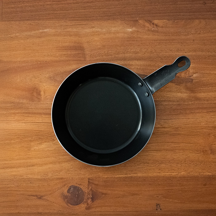 【訳あり】中尾アルミ製作所　鉄短取手フライパン 16cm