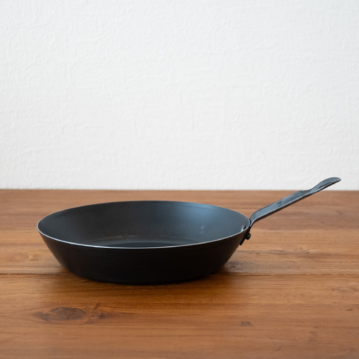 【訳あり】中尾アルミ製作所　鉄短取手フライパン 18cm