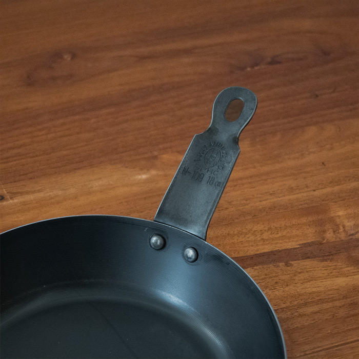【訳あり】中尾アルミ製作所　鉄短取手フライパン 18cm