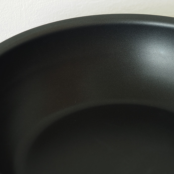 中尾アルミ製作所　シルクフライパン　浅型（新ステンキャスト）　27cm