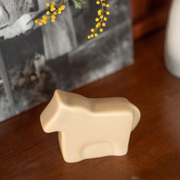 かもしか道具店　馬　ベージュ