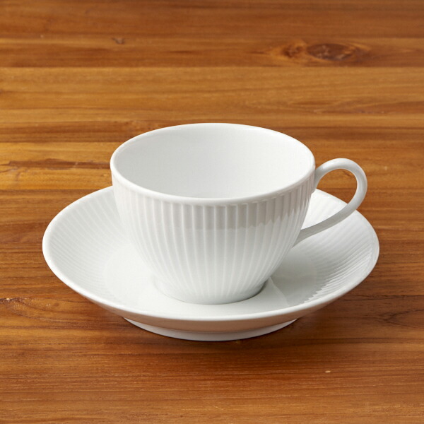 ピリヴィッツ　プリッセ　モーニングカップ＆ソーサー　250cc　P065　/　PILLIVUYT　Plisse