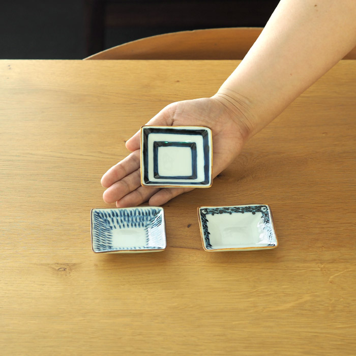 副千製陶所　濃線紋　角豆皿