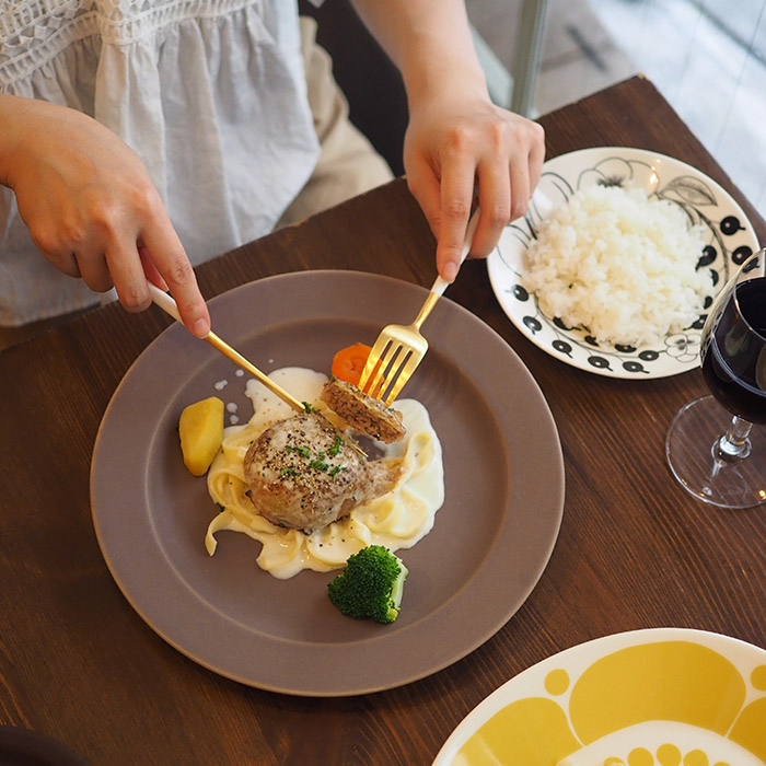 【送料無料】SAKUZAN　Sara　プレート　26cm　10”　ブラウン　