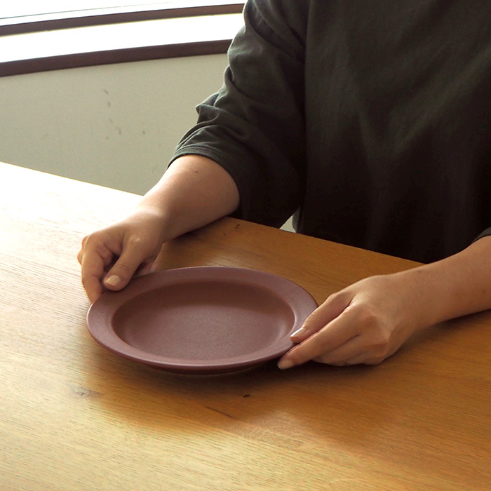 【プロキッチン別注】SAKUZAN　Sara　プレート　20cm　7”　キャラメルブラウン　　