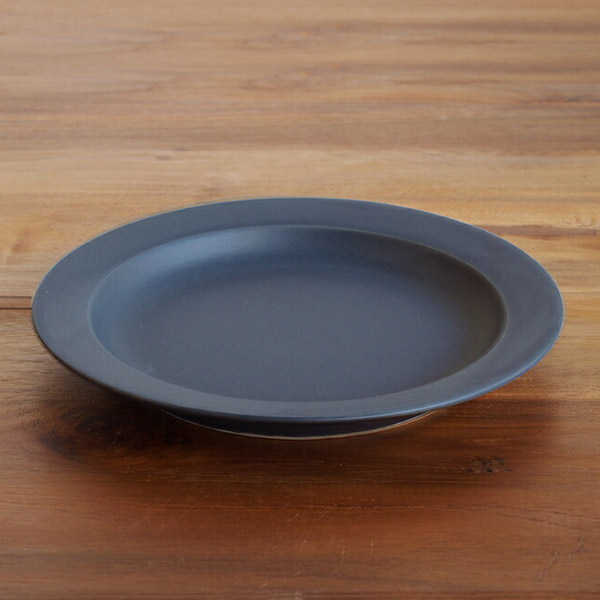 【プロキッチン別注】SAKUZAN　Sara　プレート　20cm　7”　ネイビーブルー　