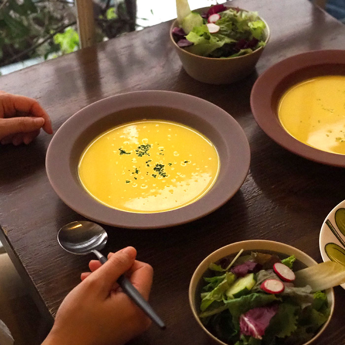 【送料無料】SAKUZAN　Sara　ボウル　21cm　9”　ブラウン　