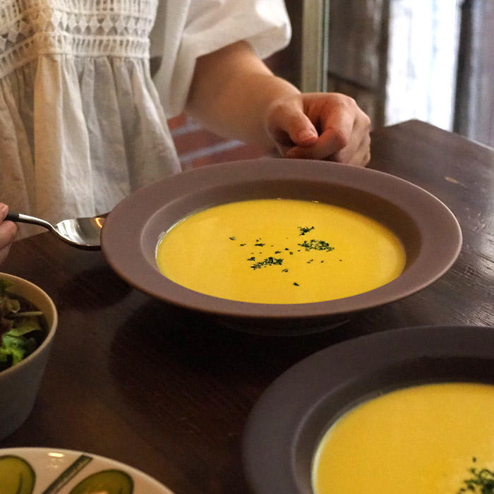 【送料無料】SAKUZAN　Sara　ボウル　21cm　9”　ブラウン　