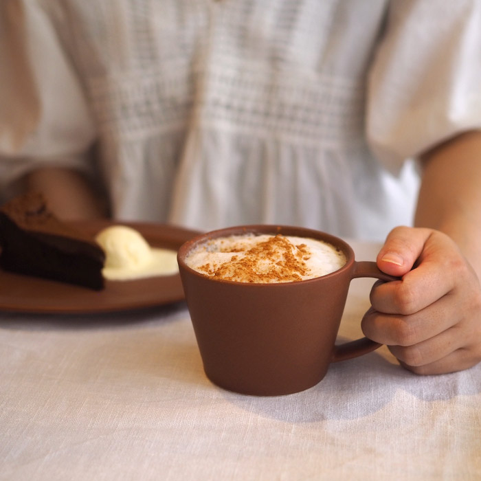【プロキッチン別注】SAKUZAN　Sara　コーヒーカップ　キャラメルブラウン　