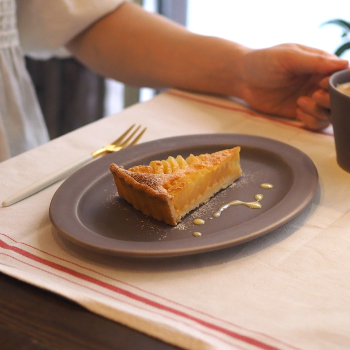 【取扱終了0310】【送料無料】SAKUZAN　Sara　オーバル　M　ブラウン　