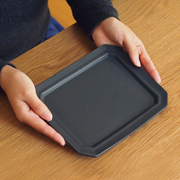 SAKUZAN　Sara　スクエア　M　ブラック