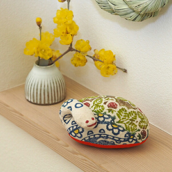 真工藝　木版手染めぬいぐるみ　干支シリーズ・親　巳　へび