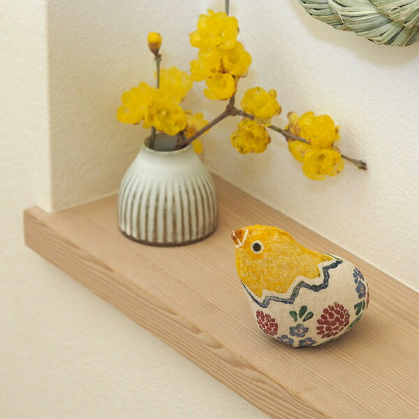 真工藝　木版手染めぬいぐるみ　干支シリーズ・仔　酉　ひよこ