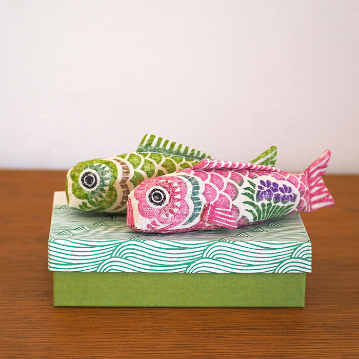 真工藝　木版手染めぬいぐるみ　こどもの鯉のぼりセット