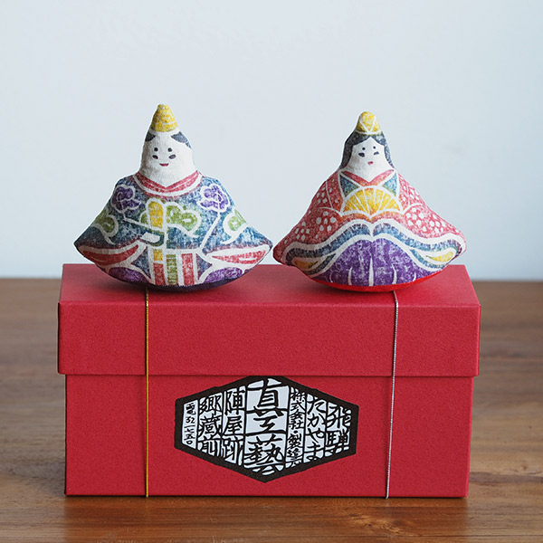 真工藝　木版手染めぬいぐるみ　おひな様セット