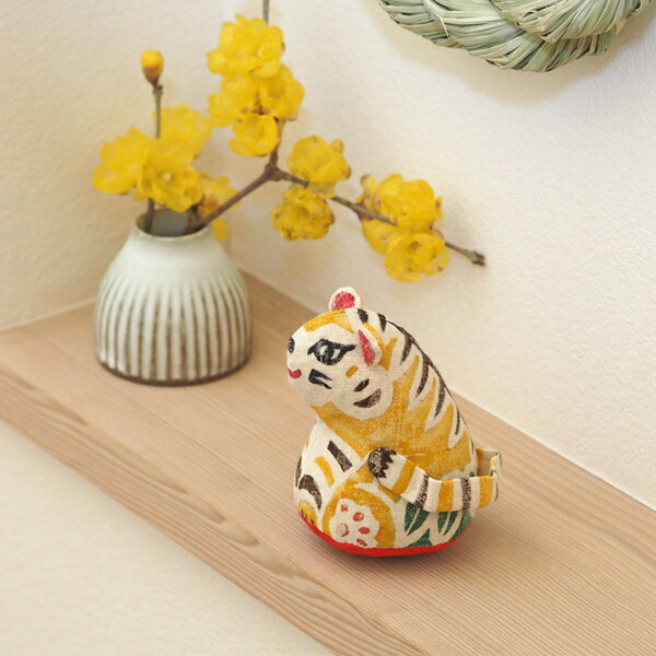 真工藝　木版手染めぬいぐるみ　干支シリーズ・仔　寅　とら