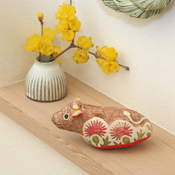 真工藝　木版手染めぬいぐるみ　干支シリーズ・仔　丑　うし